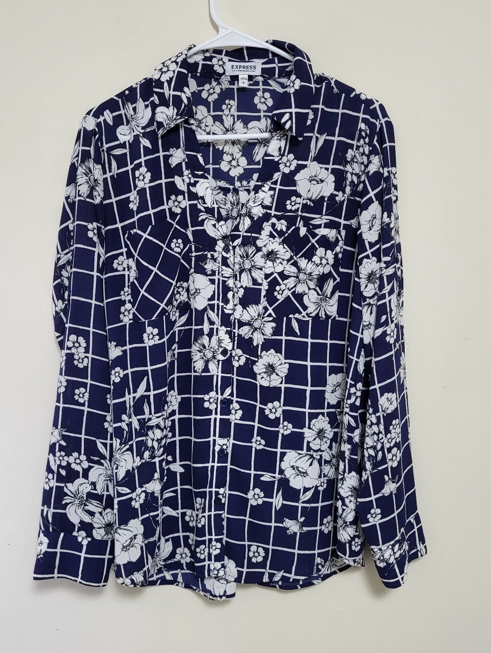 Express Portifino Shirt Navy Blue White Floral Button Front L Office Business